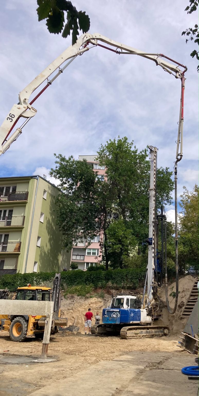 sierpień 2026